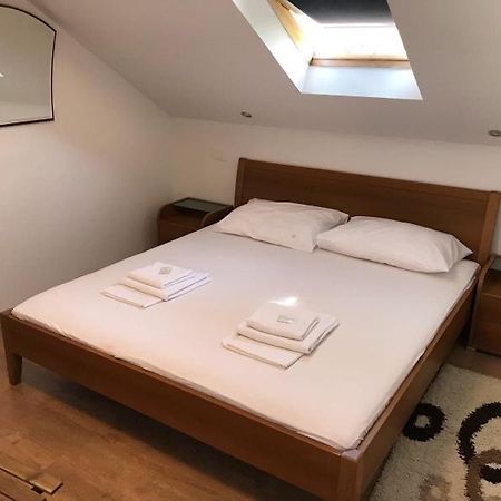 Sobe Zimmer Frei Pozega Zewnętrze zdjęcie