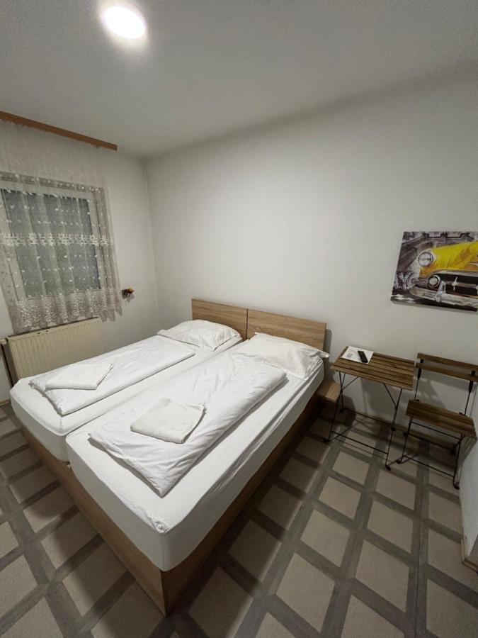 Hotel Sobe Zimmer Frei Pozega Zewnętrze zdjęcie